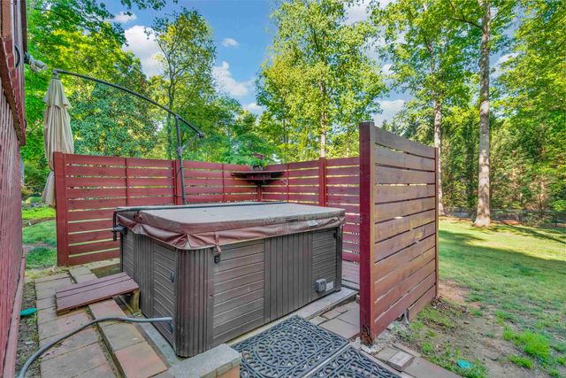 232 Bent Oak Way, Spartanburg, SC 29301