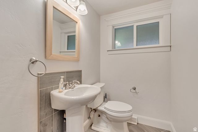 1380 E 330 S, Provo, UT 84606