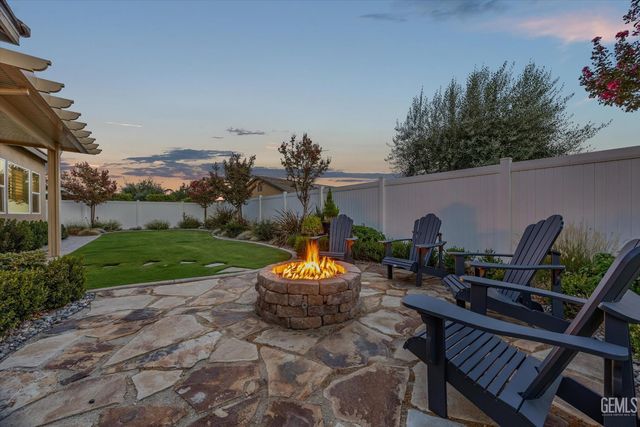 14309 Harborough Drive, Bakersfield, CA 93311