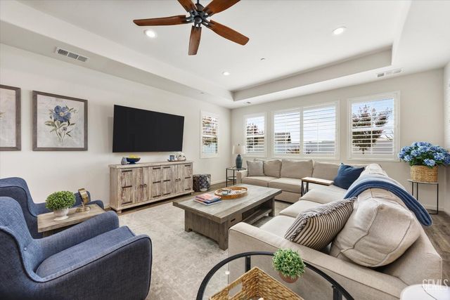 14309 Harborough Drive, Bakersfield, CA 93311