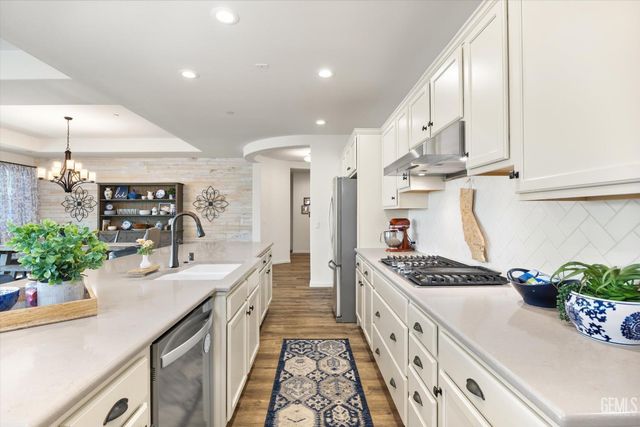 14309 Harborough Drive, Bakersfield, CA 93311