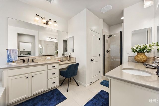 14309 Harborough Drive, Bakersfield, CA 93311