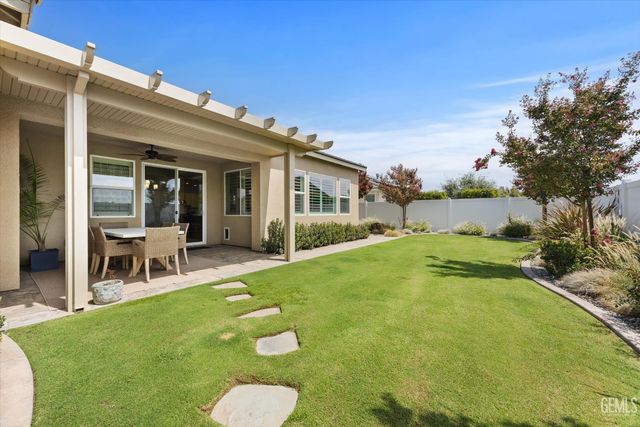 14309 Harborough Drive, Bakersfield, CA 93311