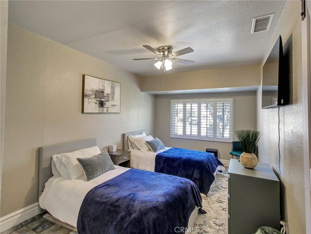 4864 W 139th, Hawthorne, CA 90250