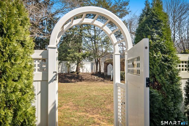 3 Abbey Road, Darien, CT 06820