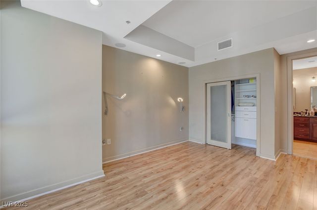 4525 Dean Martin Drive 905, Las Vegas, NV 89103