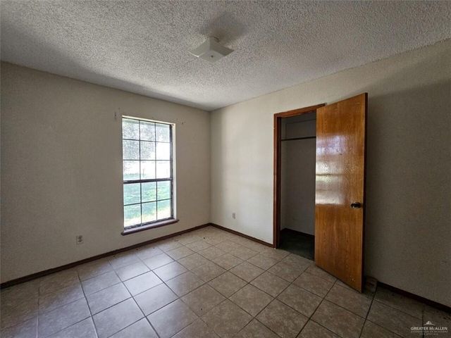 7706 N Jasman Road, Edinburg, TX 78542