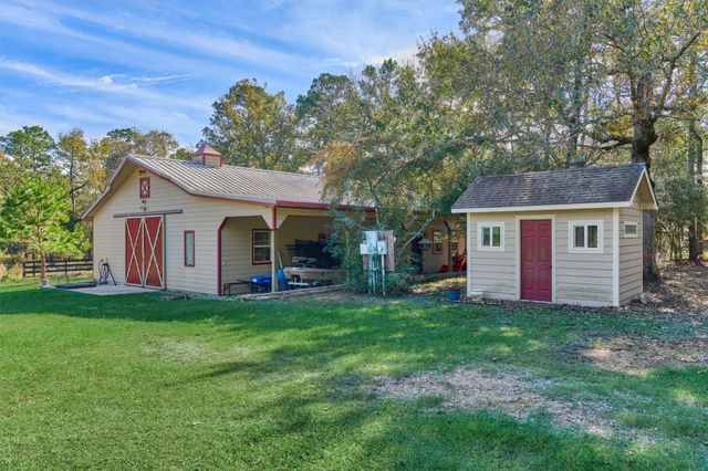 000 Koenig Lane, Conroe, TX 77384