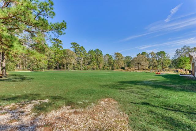 000 Koenig Lane, Conroe, TX 77384