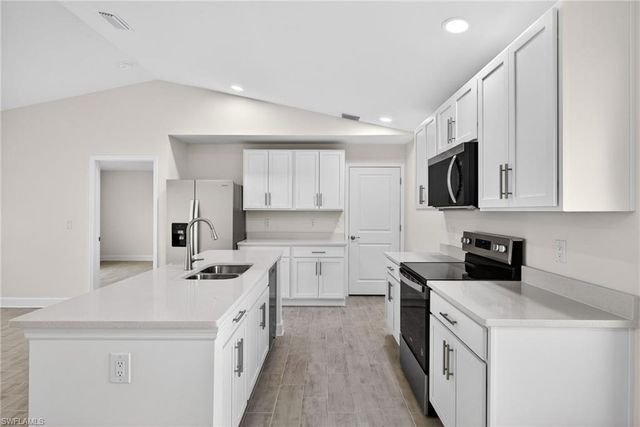 1410 NW 13th TER, Cape Coral, FL 33993