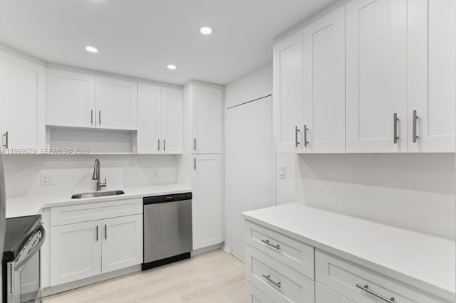 3800 S Ocean Dr 1815, Hollywood, FL 33019