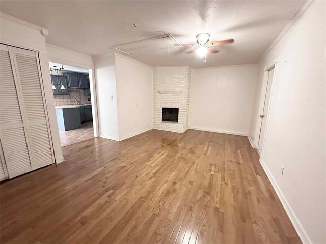 208 Cherrywood Drive, Oklahoma City, OK 73160