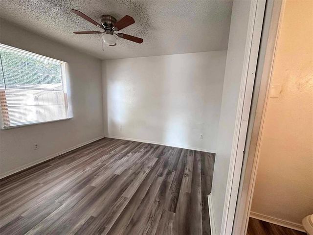 208 Cherrywood Drive, Oklahoma City, OK 73160