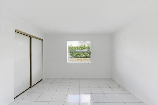 7520 NW 88th Terrace, Tamarac, FL 33321