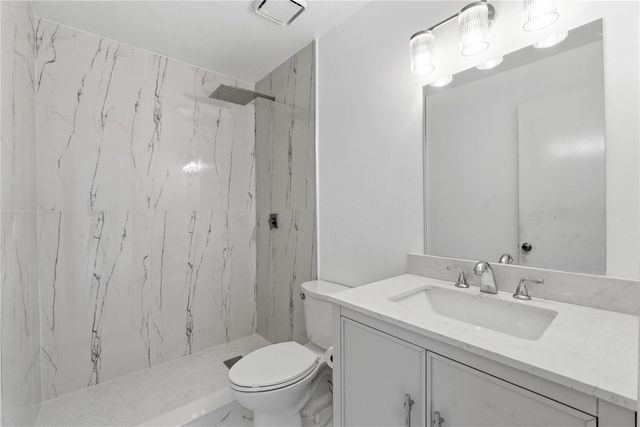 7520 NW 88th Terrace, Tamarac, FL 33321