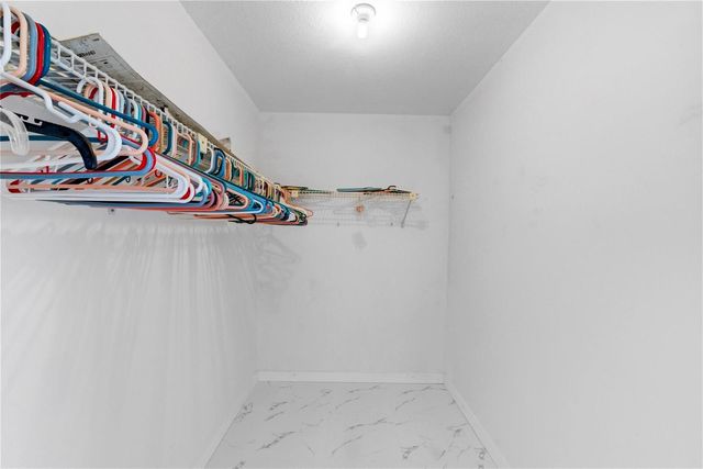 7520 NW 88th Terrace, Tamarac, FL 33321