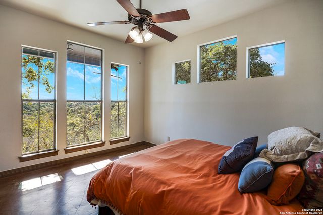 515 Settlers Way North, Comfort, TX 78013