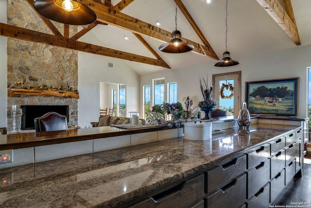 515 Settlers Way North, Comfort, TX 78013