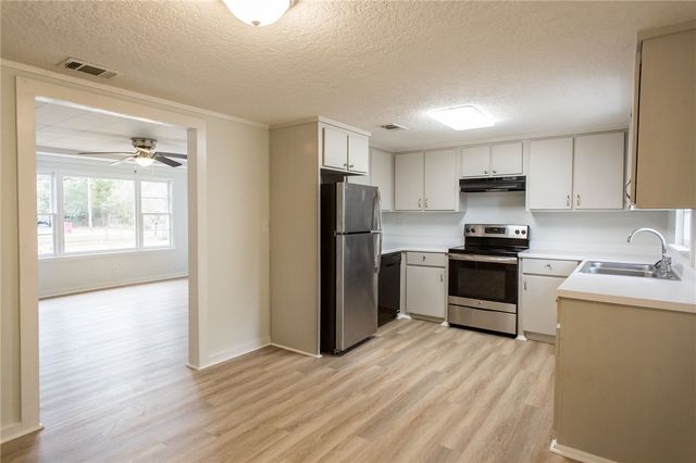 6193 Offerman Loop, Patterson, GA 31557