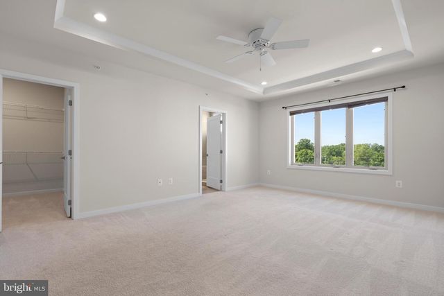 23575 WATERFORD DOWNS TER, Ashburn, VA 20148