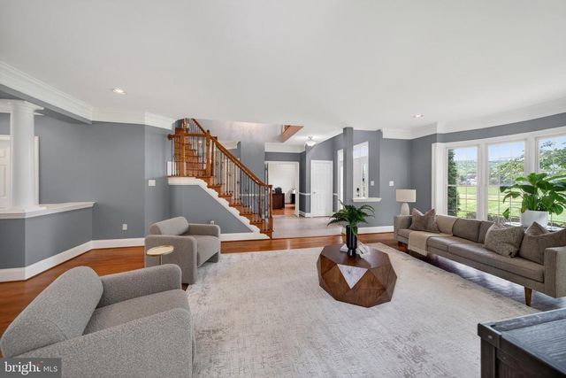 40393 BROWNS CREEK PL, Leesburg, VA 20175