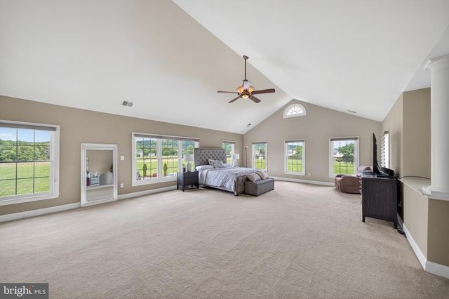 40393 BROWNS CREEK PL, Leesburg, VA 20175