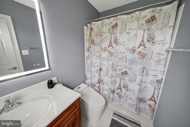 40393 BROWNS CREEK PL, Leesburg, VA 20175