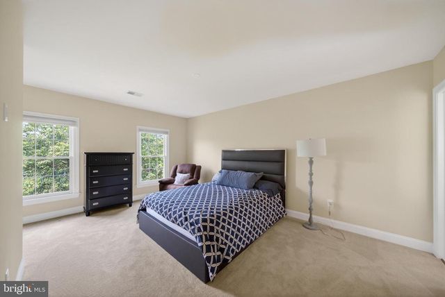 40393 BROWNS CREEK PL, Leesburg, VA 20175