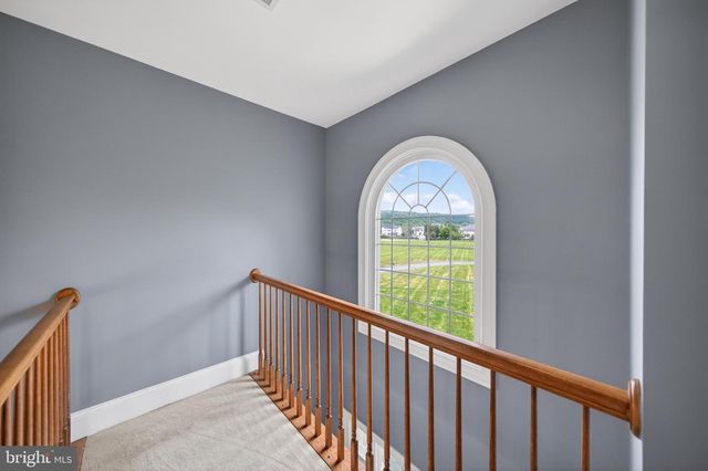 40393 BROWNS CREEK PL, Leesburg, VA 20175