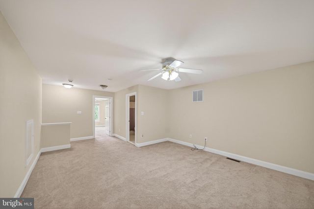 40393 BROWNS CREEK PL, Leesburg, VA 20175