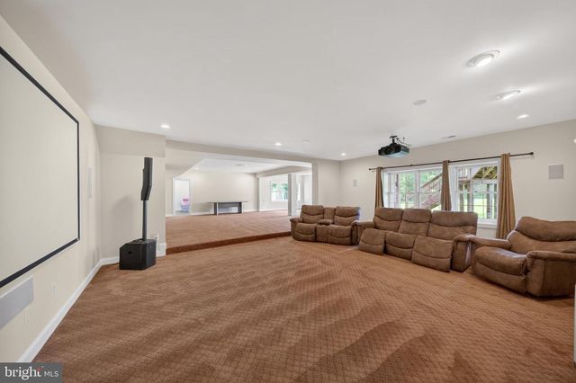 40393 BROWNS CREEK PL, Leesburg, VA 20175
