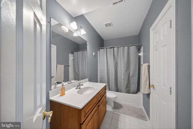 40393 BROWNS CREEK PL, Leesburg, VA 20175