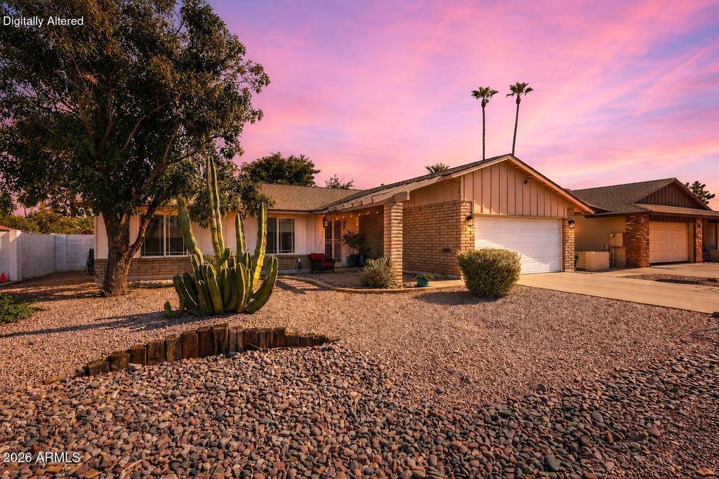 1358 E CHILTON Drive, Tempe, AZ 85283 — exterior