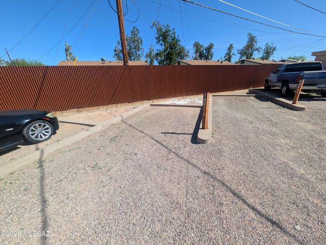 1401 E 10th St Apt 3, Tucson, AZ 85719