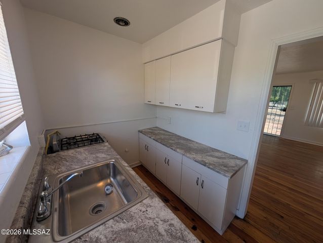 1401 E 10th St Apt 3, Tucson, AZ 85719