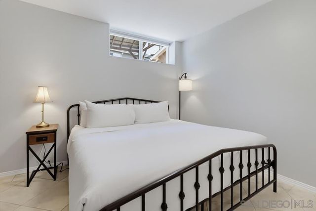 1920 Gardena, San Diego, CA 92110
