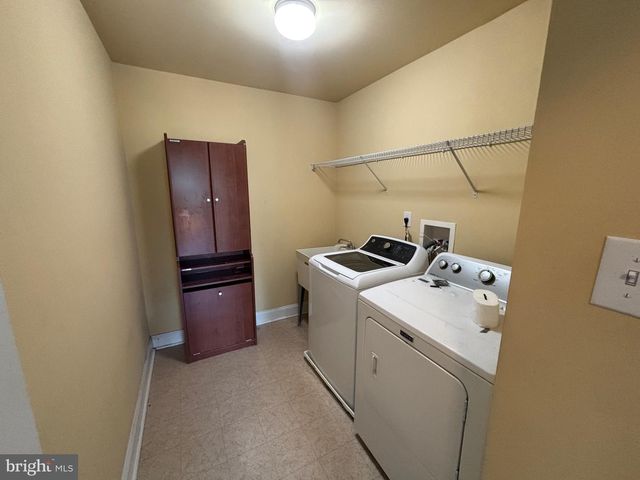 1 ROBERT CT, Chadds Ford, PA 19317