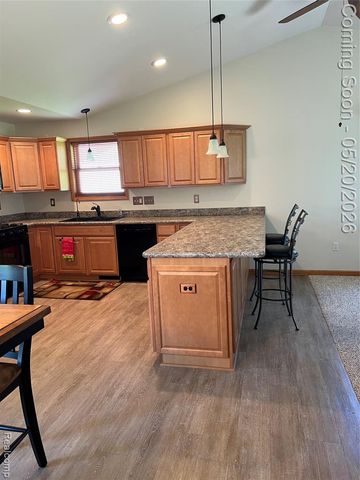 6895 Fairway Vista, Howell, MI 48843