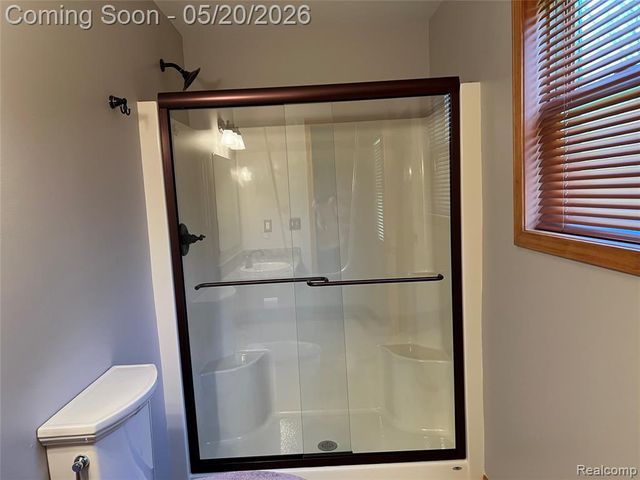 6895 Fairway Vista, Howell, MI 48843
