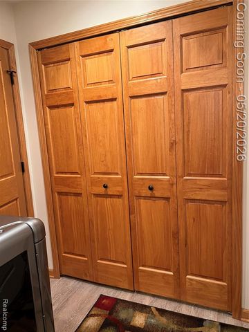 6895 Fairway Vista, Howell, MI 48843