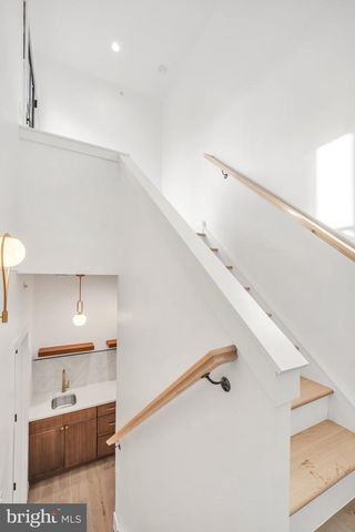 2368 NORRIS ST E, Philadelphia, PA 19125