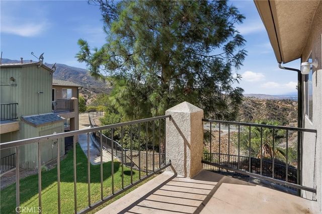 2616 Avenida del Vista B204, Corona, CA 92882