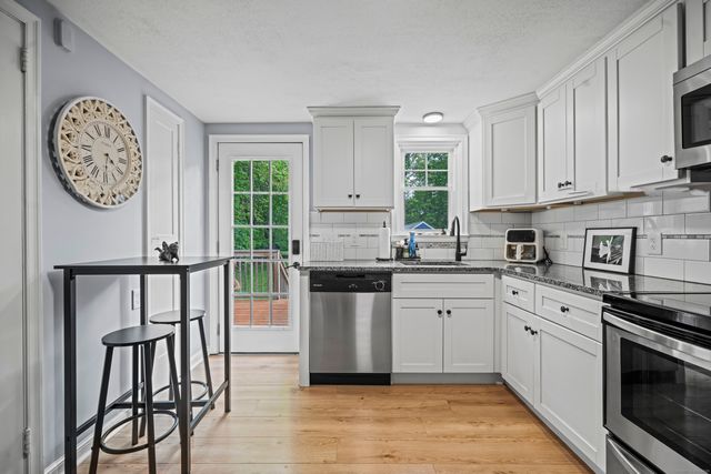 124 Midian Avenue, Windsor, CT 06095