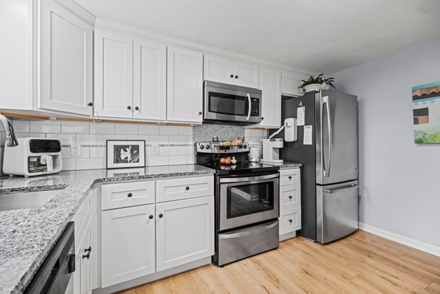 124 Midian Avenue, Windsor, CT 06095