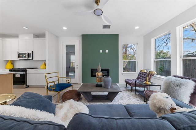 9634 Burden Street, Houston, TX 77093