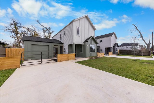 9634 Burden Street, Houston, TX 77093