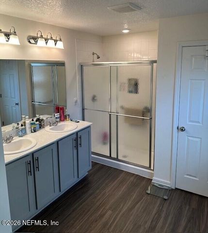 1811 TEA OLIVE Court, Jacksonville, FL 32225