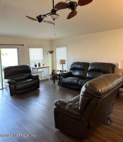 1811 TEA OLIVE Court, Jacksonville, FL 32225