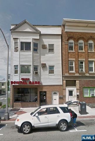 17 Kearny Avenue APT2, Kearny, NJ 07032