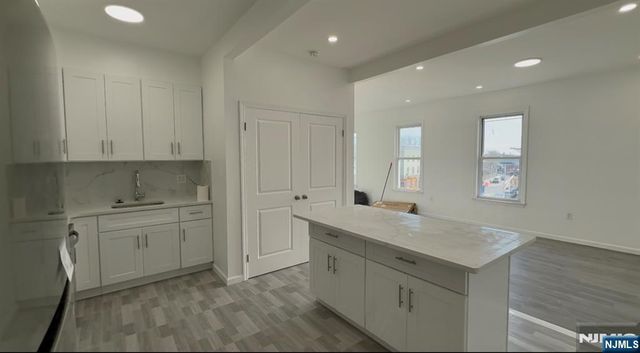 17 Kearny Avenue APT2, Kearny, NJ 07032